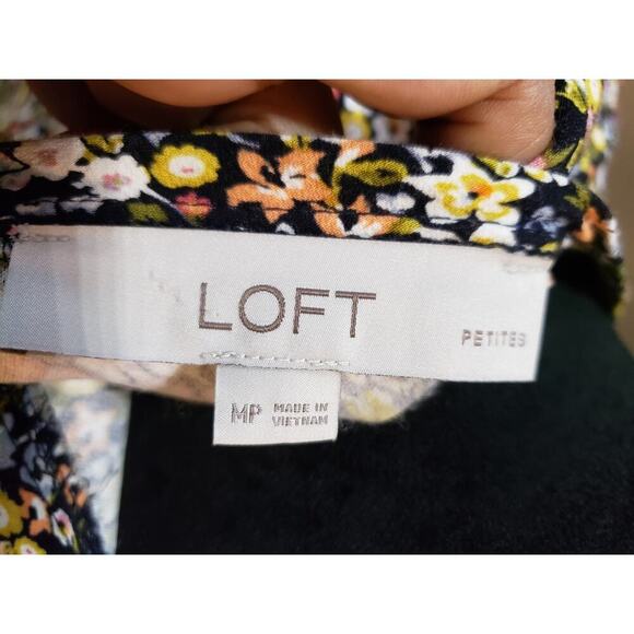 LOFT Petites Dress Women MP Multicolor Floral Short Sleeve Drop Waist Viscose - Picture 5 of 10